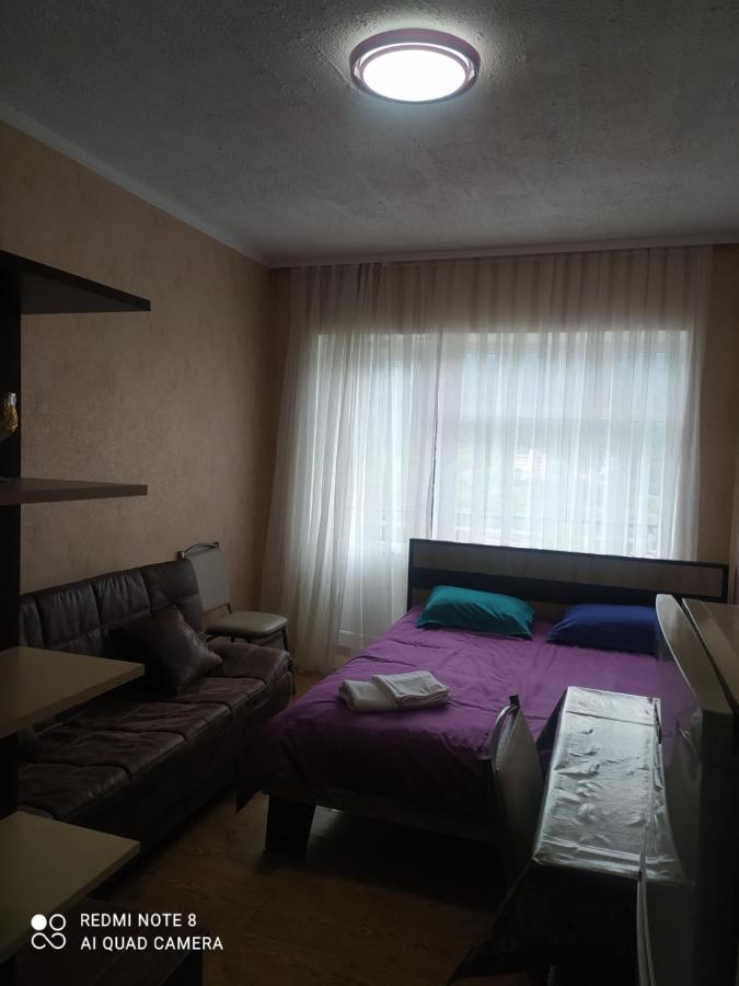 شقة بورجومي  في Alena'S Flat المظهر الخارجي الصورة